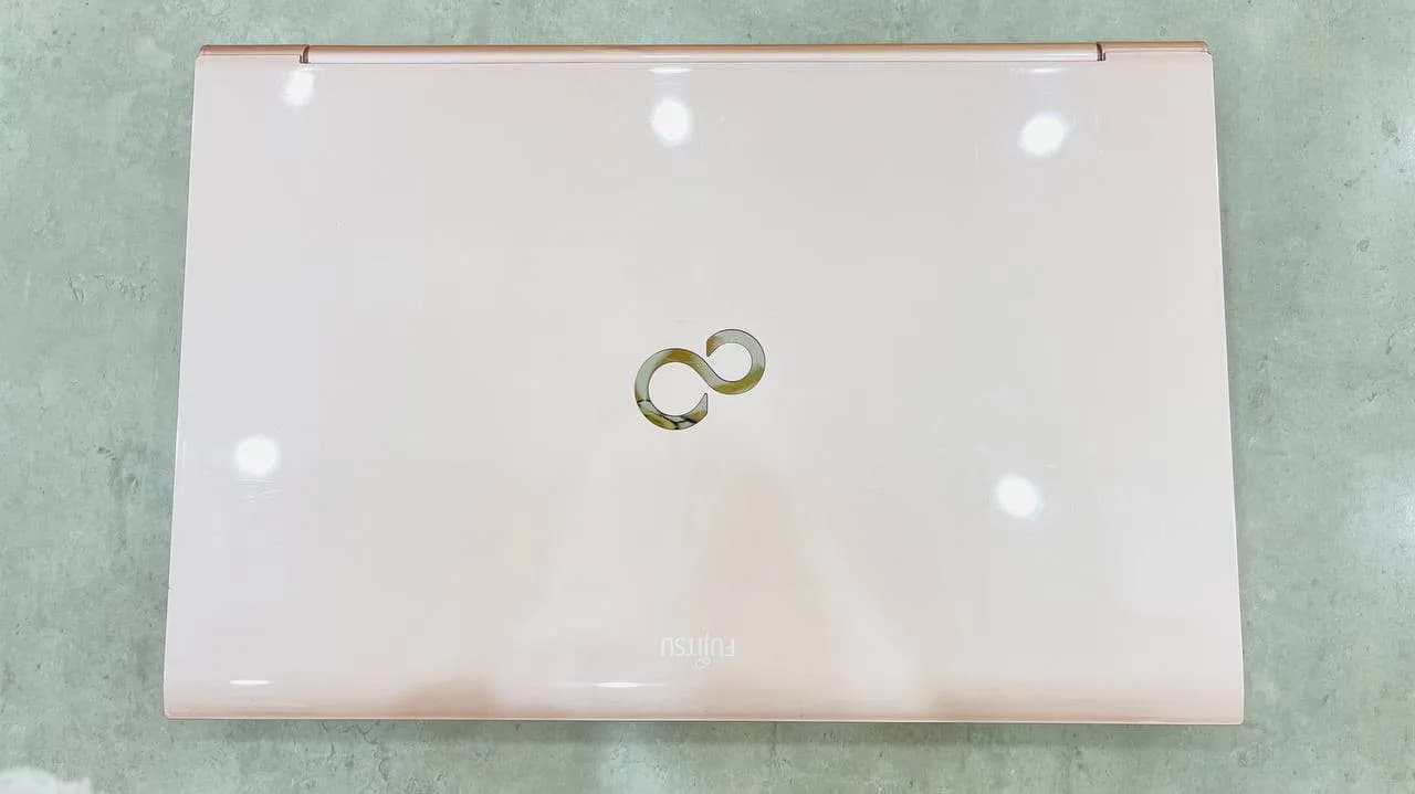 fujitsu-ah40-5.jpg