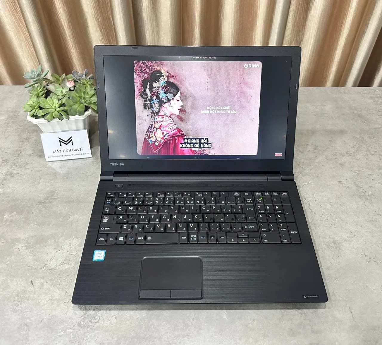 toshiba-b55-1.jpg