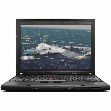 Tại sao pin trâu là yếu tố sống còn với người dùng laptop?