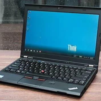 Laptop Lenovo Thinkpad X230si