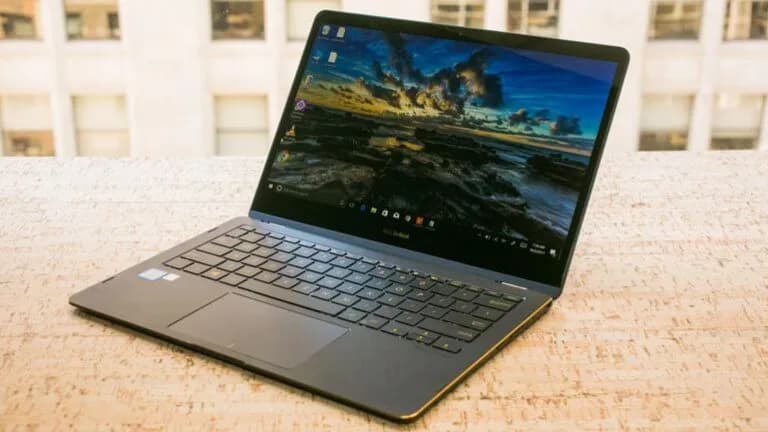 Ảnh minh họa Laptop cũ cấu hình cao cho lập trình viên: Chọn máy code mượt