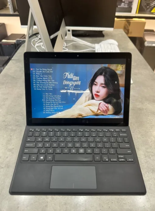 Dell Latitude 5290