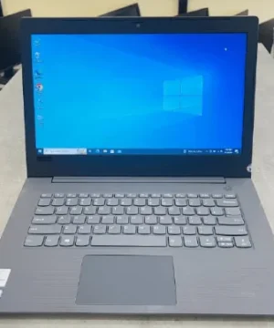 Lenovo V130