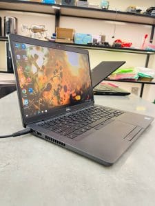 Laptop cũ pin trâu