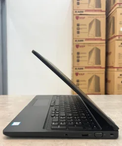 Dell Latitude 5590 - 12 Dell latitude 5590 - máy tính giá sỉ