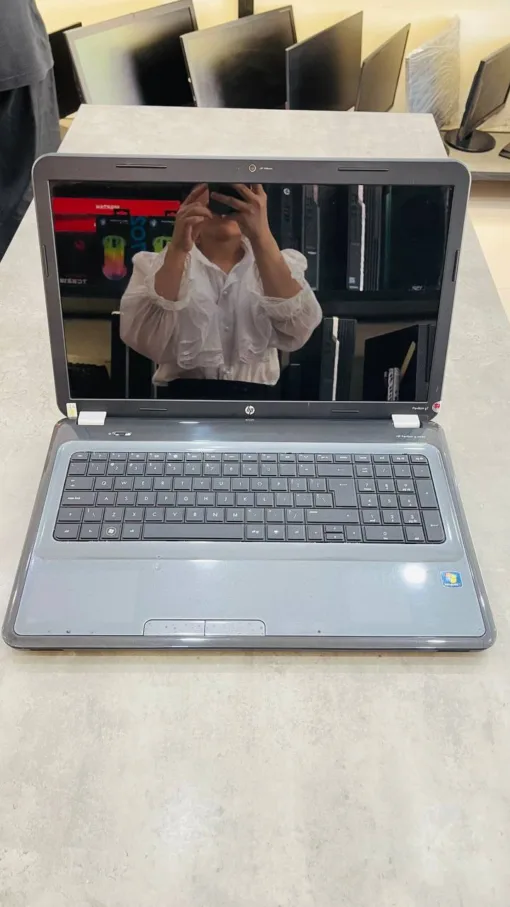 HP Pavilon G7