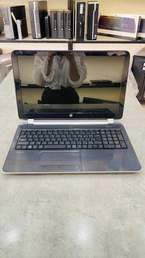 HP Pavilon 15
