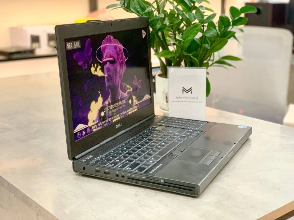 Dell Precision M4800 - 21 Dell-precision-m4800-2