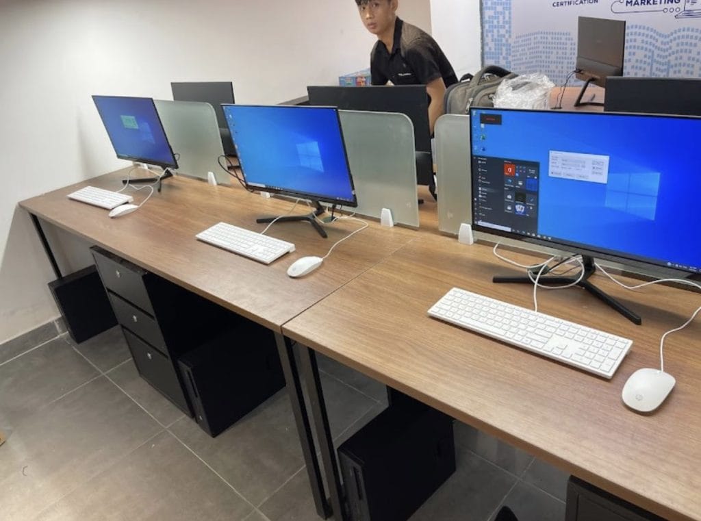 ⚡ Phụ Kiện Máy Tính Tân Bình – Giá Rẻ 🔥 Uy Tín Số 1