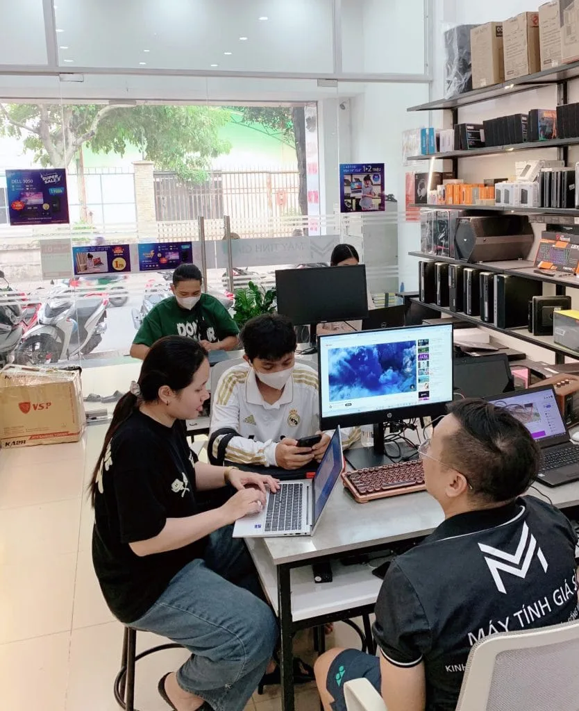 ⚡ Sửa Laptop Tận Nơi TPHCM ✅  Có Mặt Sau 30 Phút 🎯