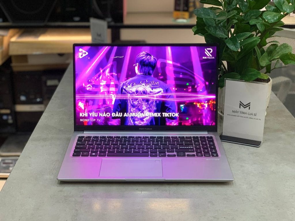 Laptop Asus Vivobook 15 - 18 Laptop asus vivobook 15 - máy tính giá sỉ
