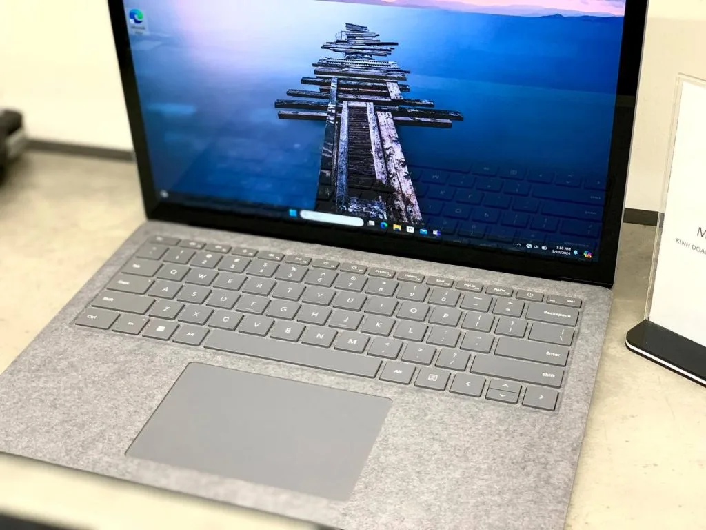 Microsoft Surface Laptop 5 - 20 Microsoft surface laptop 5 - máy tính giá sỉ