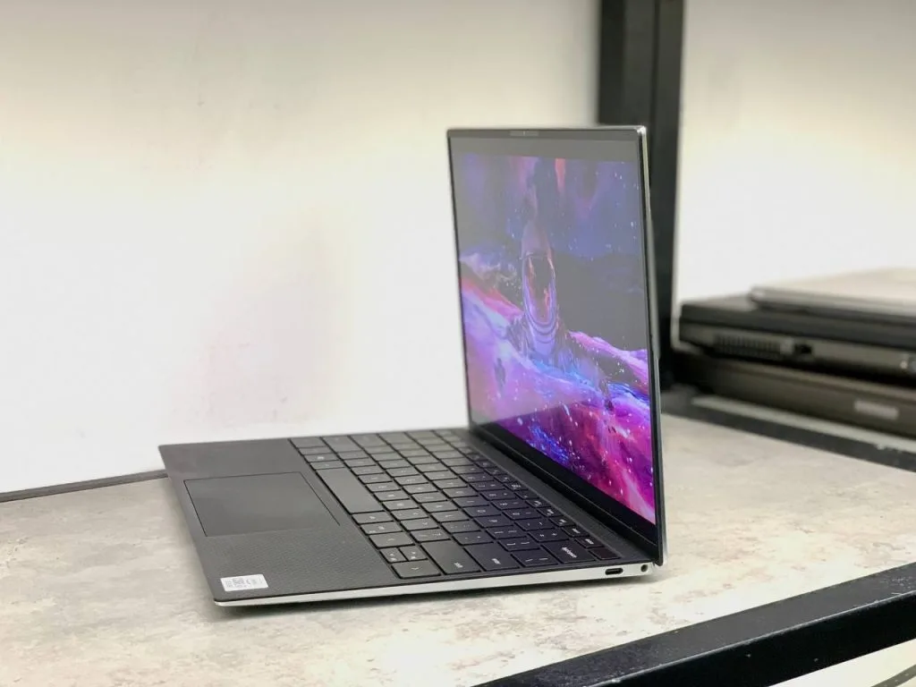 Dell Xps 13 9300 - 21 Dell-xps-9300-5
