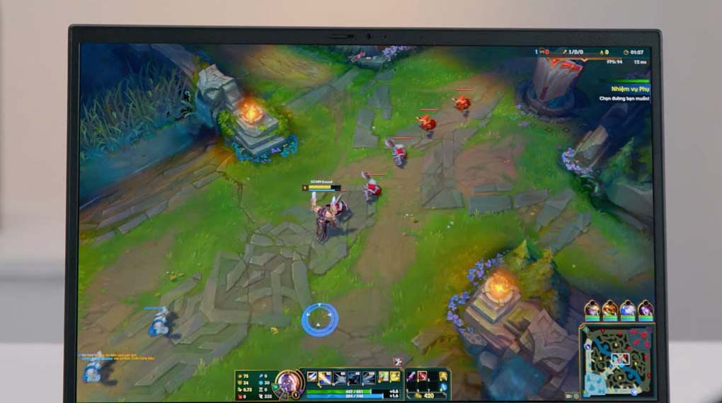 Asus-vivobook-m7600-10