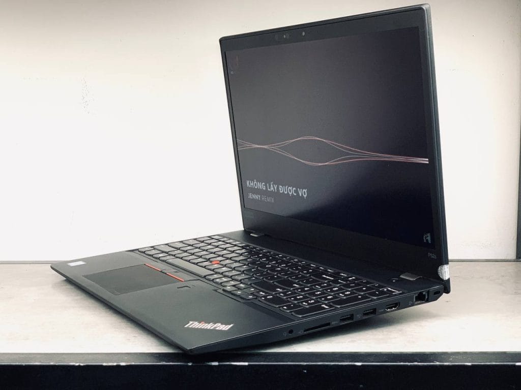 Lenovo-thinkpad-p52s-9
