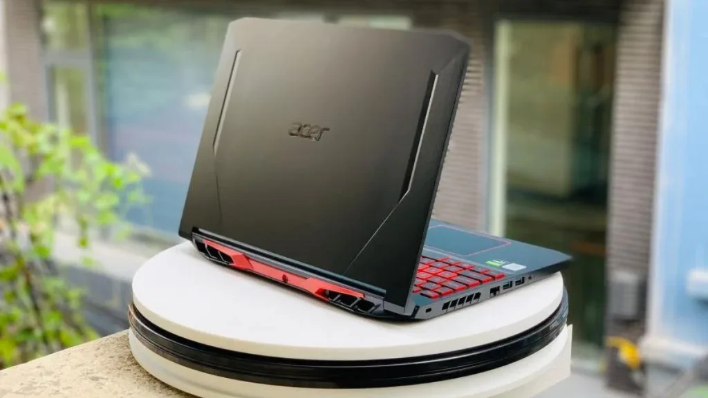 Cách kiểm tra laptop cũ giá rẻ trước khi mua năm 2025