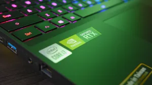 Laptop Cũ Dưới 5 Triệu Có Card Rời Không? Khi Nào Nên Chọn Card Rời? - 2 Laptop cũ dưới 5 triệu có card rời không