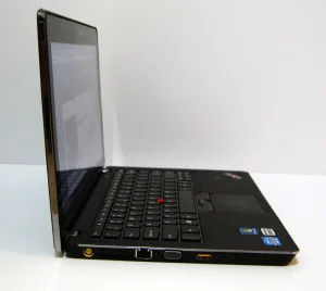 Laptop Lenovo Thinkpad Edge-E220s