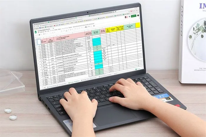 Laptop Cũ Dưới 5 Triệu Có Bàn Phím Tốt Nhất - Lựa Chọn Hoàn Hảo Cho Dân Văn Phòng &Amp; Học Sinh - 1 Laptop cũ dưới 5 triệu có bàn phím tốt nhất