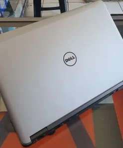 Dell Latitude E7240 Cũ - 9 Dell latitude e7240 cũ - máy tính giá sỉ