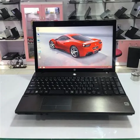 Mẹo Tiết Kiệm Pin Trên Laptop Cũ Cho Sinh Viên - 1 Laptop cũ