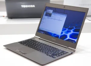 Laptop Cũ Trả Góp Toshiba Portege Z830 Giá Rẻ