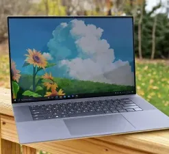 Laptop-Dell-XPS-17-9700