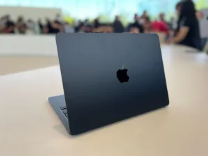 MacBook-Air-M3-15-inch-2024
