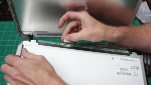 Cách Kiểm Tra Dây Cáp Màn Hình Laptop Bị Lỏng - 2 Cách kiểm tra dây cáp màn hình laptop bị lỏng