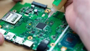 Kiểm tra nguồn điện laptop không hiện hình