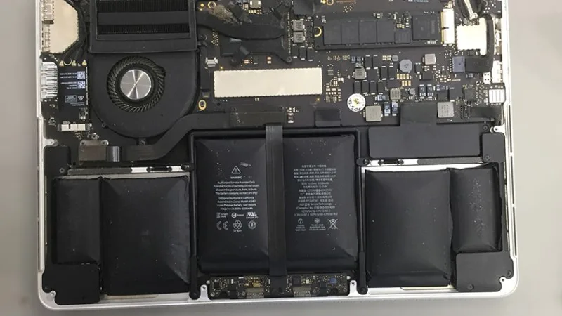 Thay Pin Laptop HCM ⚡ Lấy liền 15 phút