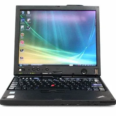 Laptop Pin Rời Vs Pin Liền – Loại Nào Dễ Thay Và Lâu Bền Hơn? - 1 Laptop cũ pin rời