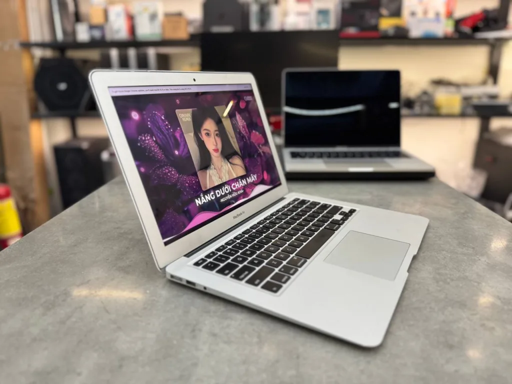 ⚡ Xu hướng mua laptop cũ 2025 Tân Bình 🔥  