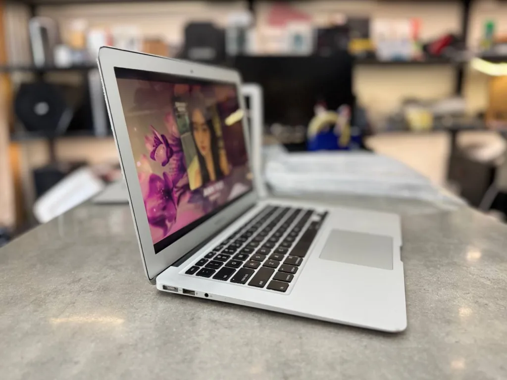 ⚡ Laptop cho marketing Tân Bình 🔥 📞 Hotline 0924.21.21.21