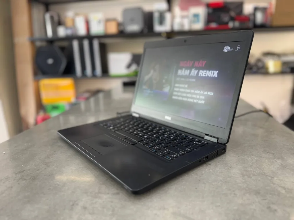 ⚡ Máy tính nào tốt cho học online ở Tân Bình?-0924212121