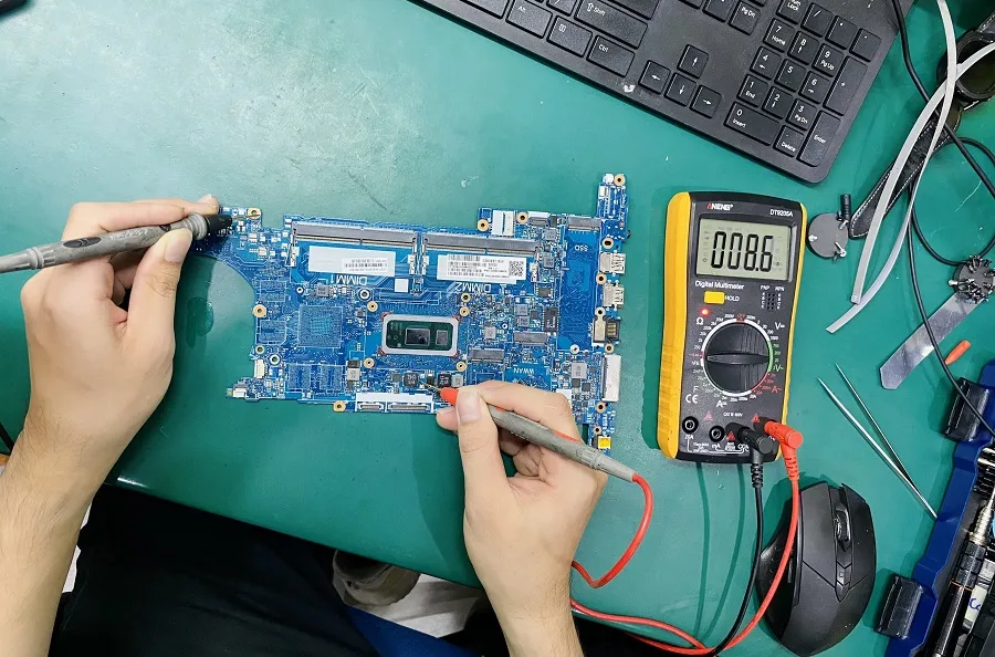 ⚡ Sửa Main Laptop Tân Bình ✅ Uy Tín – 📞 0924.21.21.21